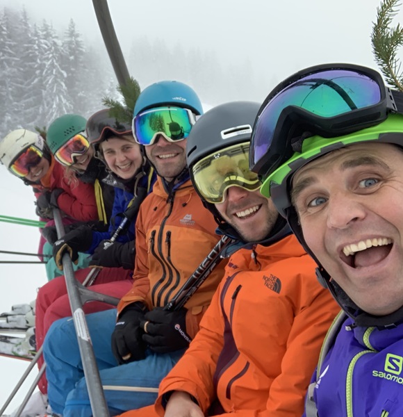 Adult Group Ski Lessons in Courchevel and La Tania